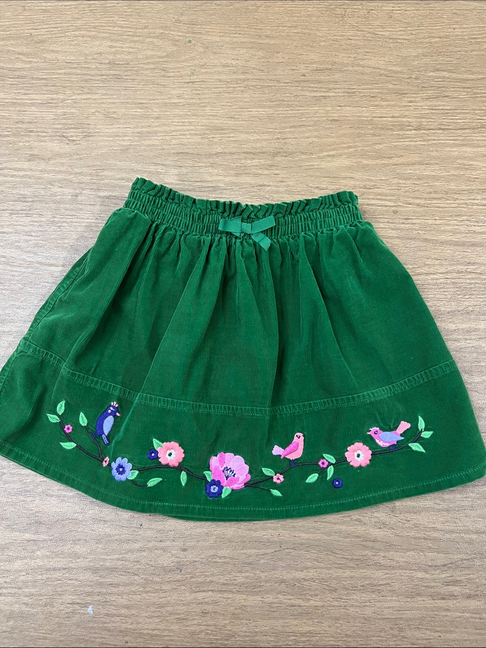 Vintage Gymboree skort w/  embroidered birds and flowers green corduroy size 5